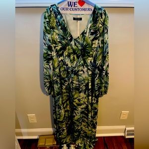 Nine West Maxi dress!!